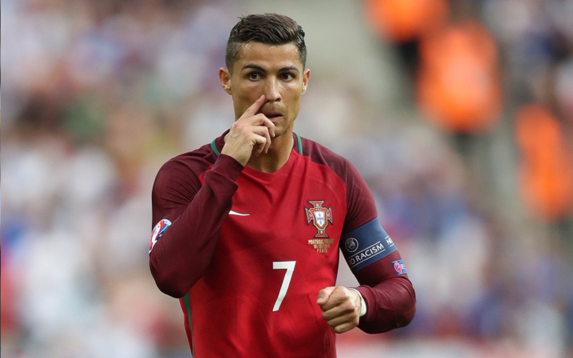 霍勒迪全程高能输出，76人连续得分压制太阳