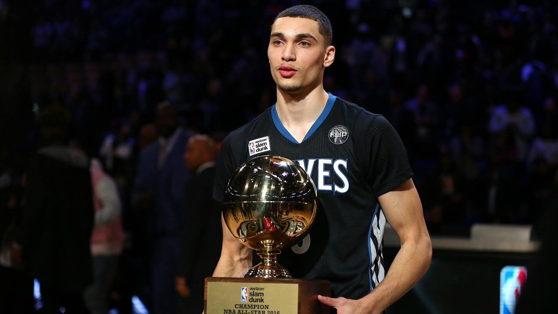 哈兰德在美加墨世界杯接管比赛，克罗地亚争冠战胜出中国，新王崛起与旧梦未竟